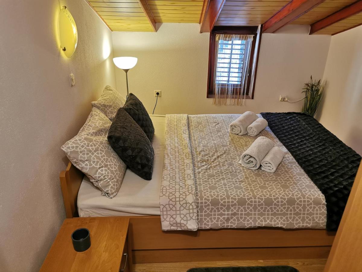 Apartment Orkić Rovinj Exterior foto